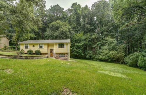 6626 Paula Ct, Lithonia, GA 30038-4646