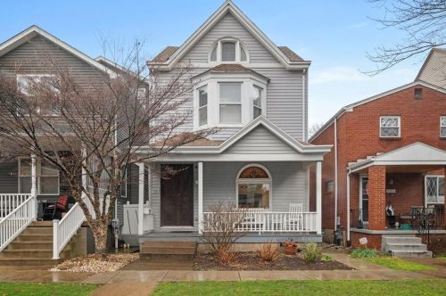 121 2nd St, Pittsburgh, PA 15215-2939