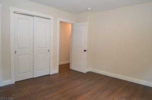 132 Shawnee Trl, Wharton NJ  07885-2934 exterior