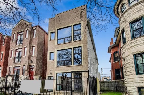 4138 Michigan Ave, Chicago, IL 60653-2118