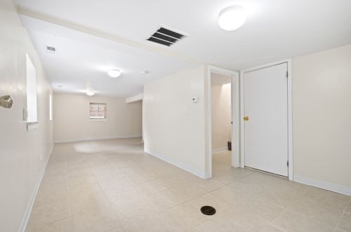 1831 Spaulding Ave, Chicago IL 60624-1536 exterior