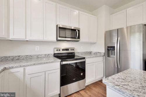 18212 Barney Dr, Accokeek MD 20607-3283 exterior