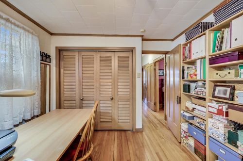 6207 Moody Ave, Chicago IL 60638-4313 exterior