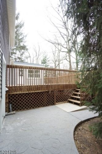 104 Elmora Ave, Cranford NJ 07016-1939 exterior