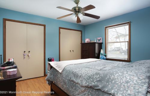 305 Brick Ave, Berkeley Township NJ 08721-3207 exterior