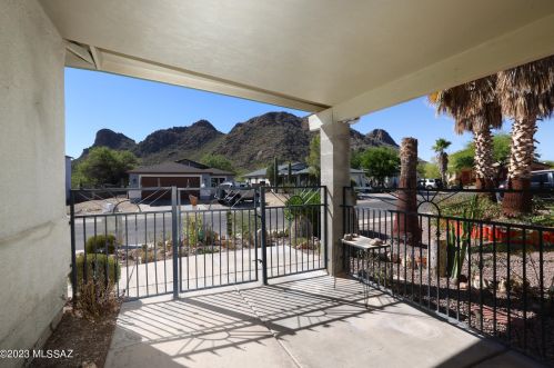 3296 Alexanderwood Dr, Tucson, AZ 85746-1081