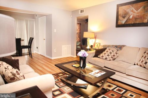 2503 Mcveary Ct, Silver Spring, MD 20906-6145