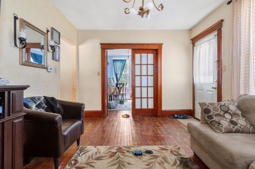 125 Pleasant St, Methuen MA  01844-7131 exterior