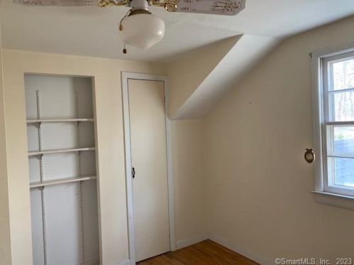 39 Kenilworth Dr, Deep River CT 06419-1213 exterior