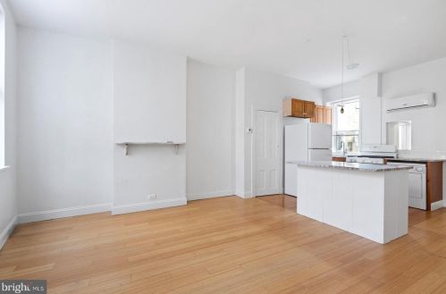 633 3rd St, Philadelphia PA  19147-2301 exterior