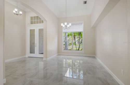 16346 Ashington Park Dr, Tampa FL 33647-2639 exterior