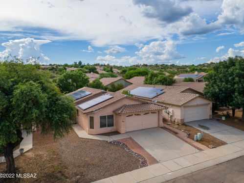 8885 Majestic Mountain Dr, Tucson AZ 85742-4503 exterior