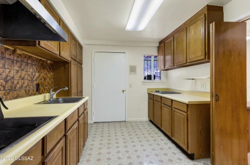 5545 Paseo Cimarron, Tucson AZ  85750-1102 exterior