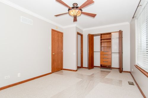 1754 Fieldstone Dr, Joliet IL 60404-7402 exterior