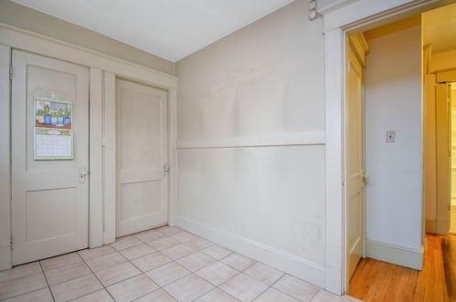 34 Geneva St, Springfield MA 01151-1807 exterior