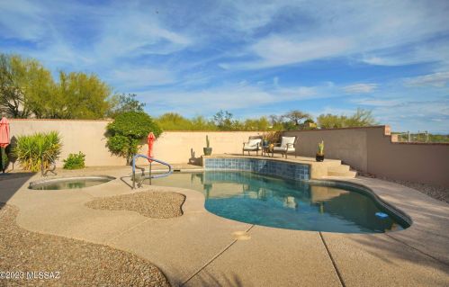 3632 Camino De Jaime, Tucson AZ  85718-7432 exterior