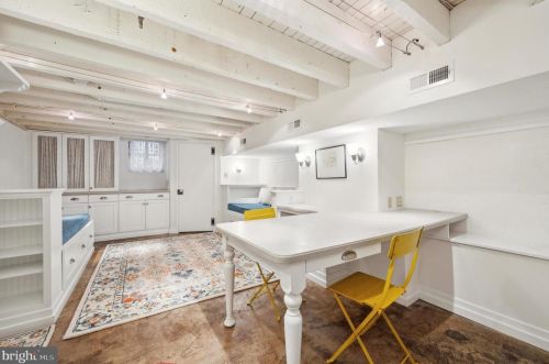 852 24 St, Philadelphia PA 19130-1913 exterior