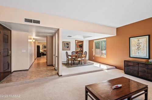 8834 27 St, Tucson AZ 85711-5609 exterior