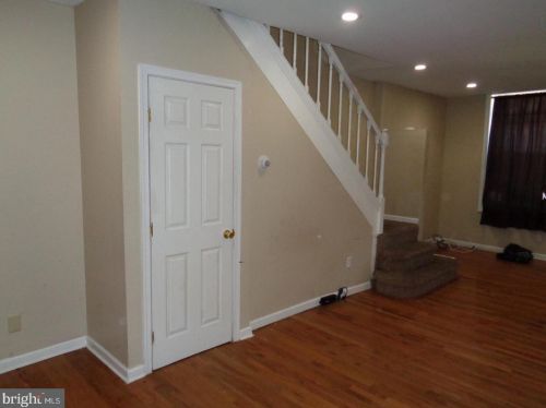 3032 Gordon St, Philadelphia PA 19132-4631 exterior