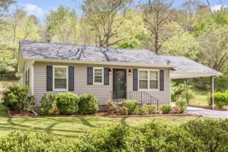 661 Lupton Dr, Chattanooga TN  37415-4802 exterior