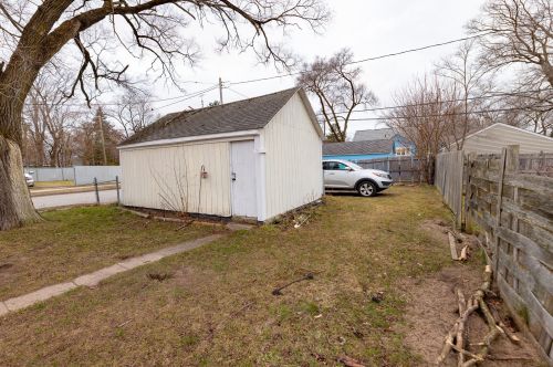 1503 Madison St, Meskegon MI  49442-5250 exterior