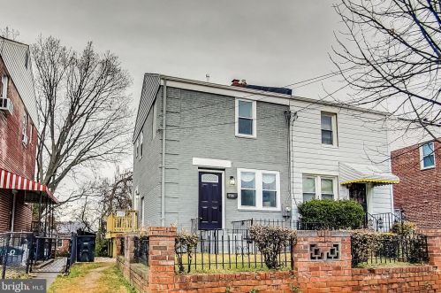 5506 C St, Washington DC  20019-6337 exterior