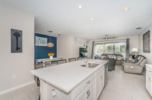 12207 Streambed Dr, Riverview FL 33579-9305 exterior