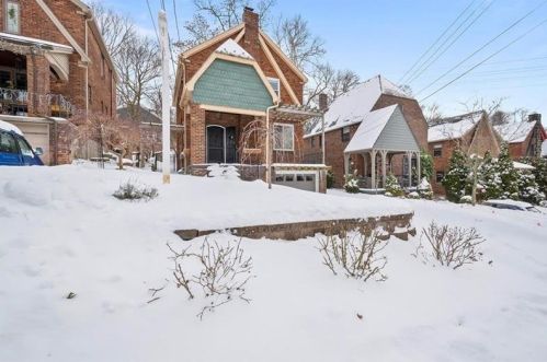 279 Lebanon Ave, Pittsburgh, PA 15228-1303