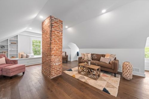 1000 Fairmont St, Greensboro NC  27401-1727 exterior