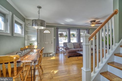 2109 Belle View Blvd, Alexandria VA 22307-1327 exterior