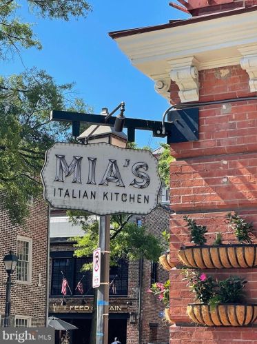 513 Princess St, Alexandria VA 22314-2332 exterior