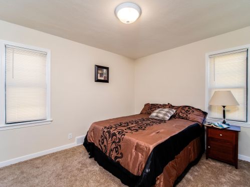 5446 39th St, Milwaukee WI  53209-4612 exterior