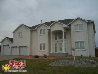 2741 Promontory Dr, Bismarck, ND 58503-0816