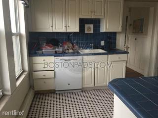 6 Boulevard Ter, Boston MA  02134 exterior