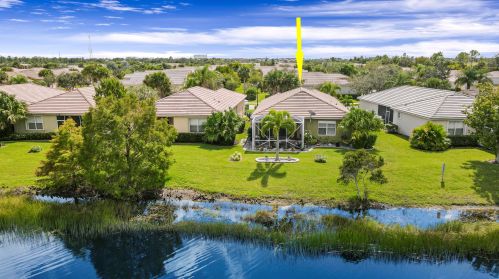 9931 Stonegate Dr, Fort Pierce, FL 34987-2423