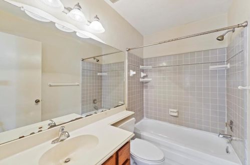 5906 Thom Rd, Humble TX 77346-2764 exterior