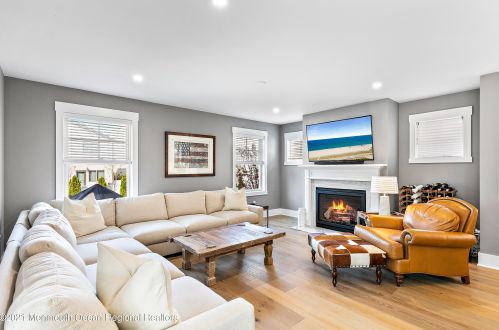 170 Osborne Ave, Point Pleasant Beach NJ  08742-4624 exterior