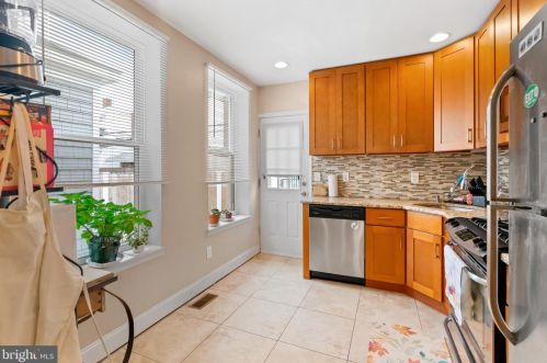 3023 Aramingo Ave, Philadelphia PA 19134-4316 exterior