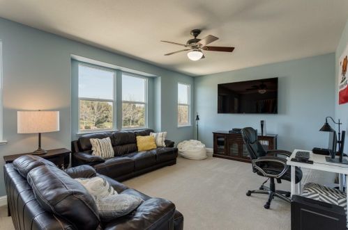 4582 Dunnwood Dr, Folsom CA 95762-9695 exterior