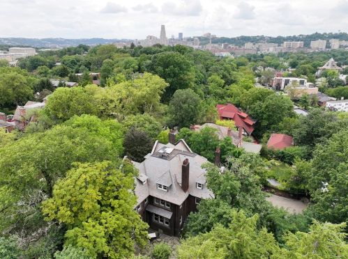 5325 Wilkins Ave, Pittsburgh PA  15217-1022 exterior