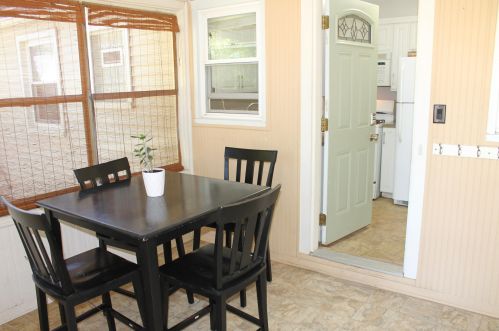 801 Eleanor St, Grand Rapids MI 49505-4223 exterior