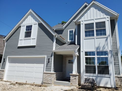 521 3rd St, Elmhurst, IL 60126-2542