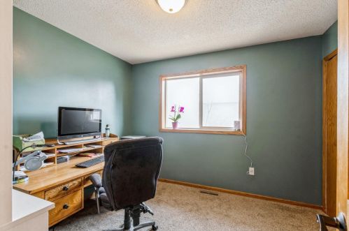 25865 8 St, Zimmerman MN 55398-8308 exterior