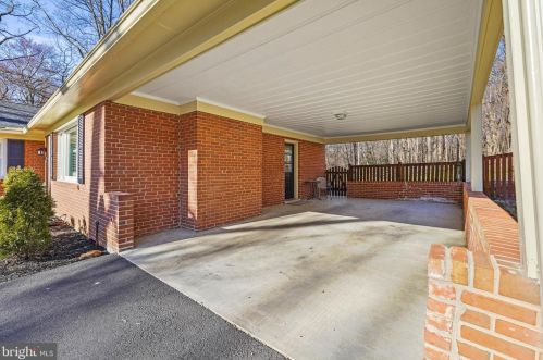 13709 Wendover Rd, Silver Spring MD  20904-1143 exterior