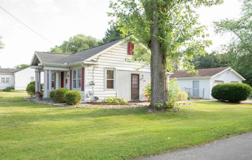 559 Dayton Ave, Kalamazoo, MI 49048-2106