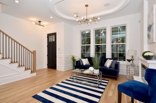 4841 Oakley Ave, Chicago IL 60659-5208 exterior