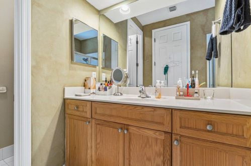 2515 7 St, Boynton Beach FL 33426-8784 exterior