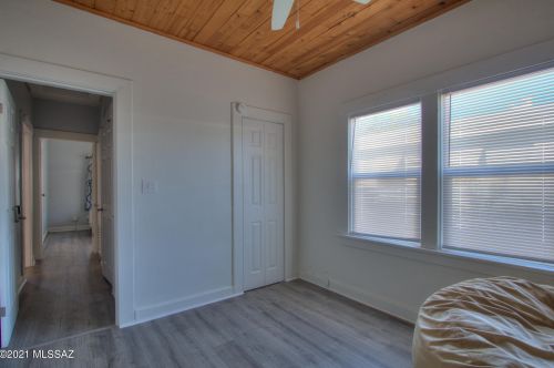 1332 9th St, Tucson AZ  85719-5456 exterior