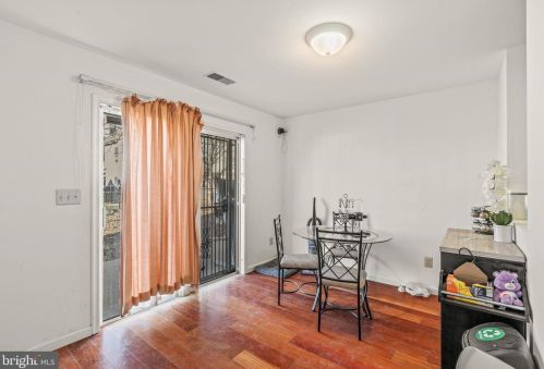 1920 Franklin St, Philadelphia PA  19122-2015 exterior