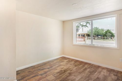 2305 19th St, Tucson AZ  85719-7016 exterior